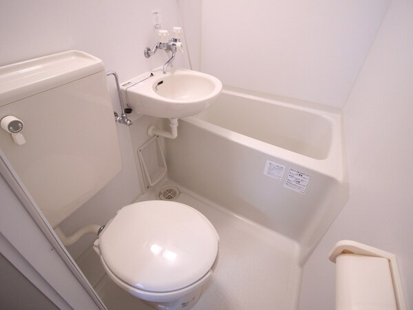 バス／シャワールーム等