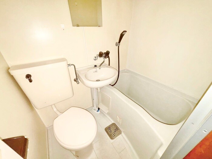 物件内観写真11　(バス／シャワールーム等)