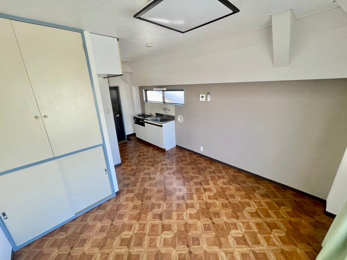 物件内観写真18　(居室)