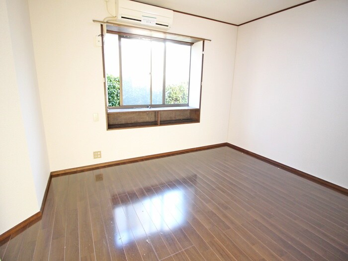 物件内観写真21　(居室)