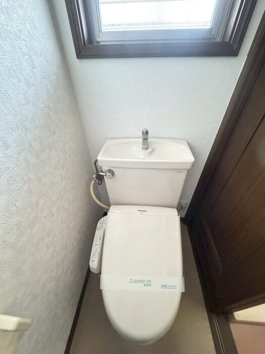 物件内観写真11　(トイレ)