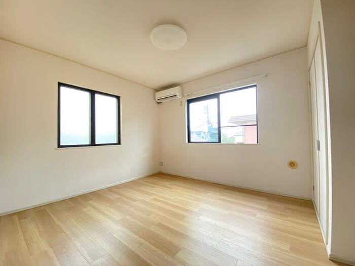 物件内観写真7　(居室)