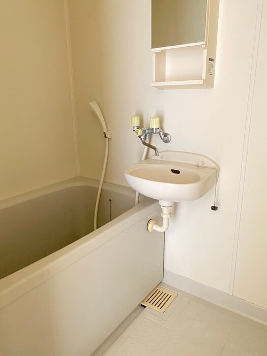 物件内観写真11　(バス／シャワールーム等)