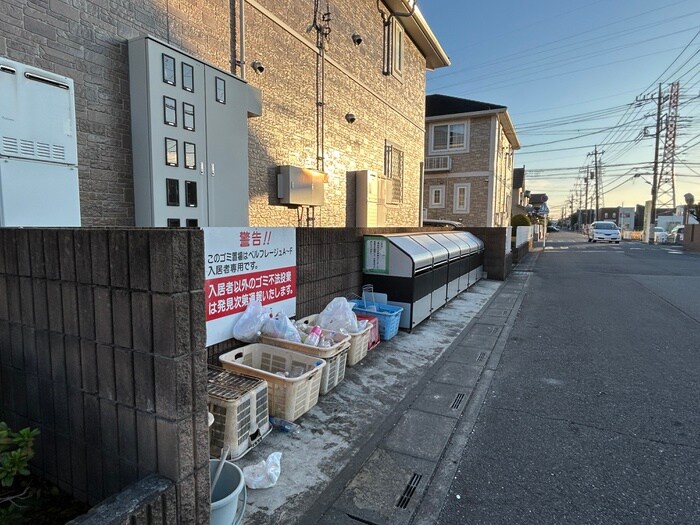 物件外観写真4　(建物設備)