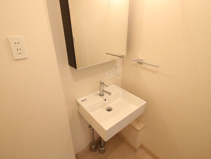 物件内観写真17　(洗面)