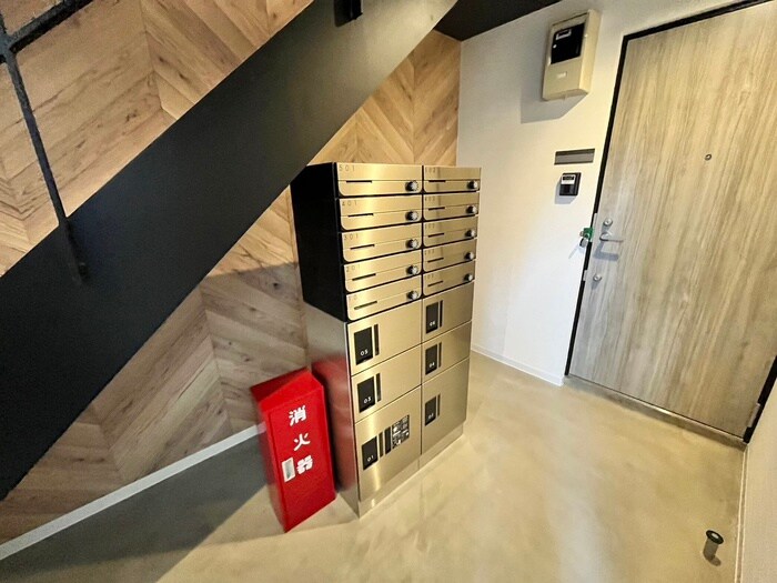 物件外観写真4　(建物設備)