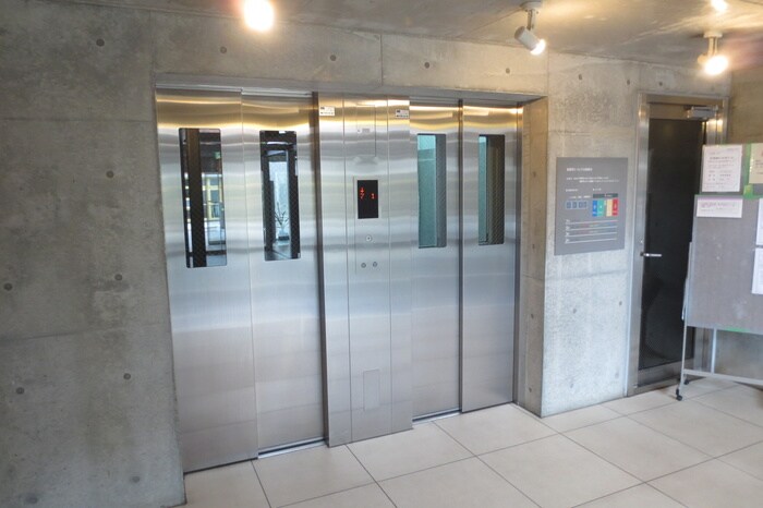 物件外観写真4　(建物設備)