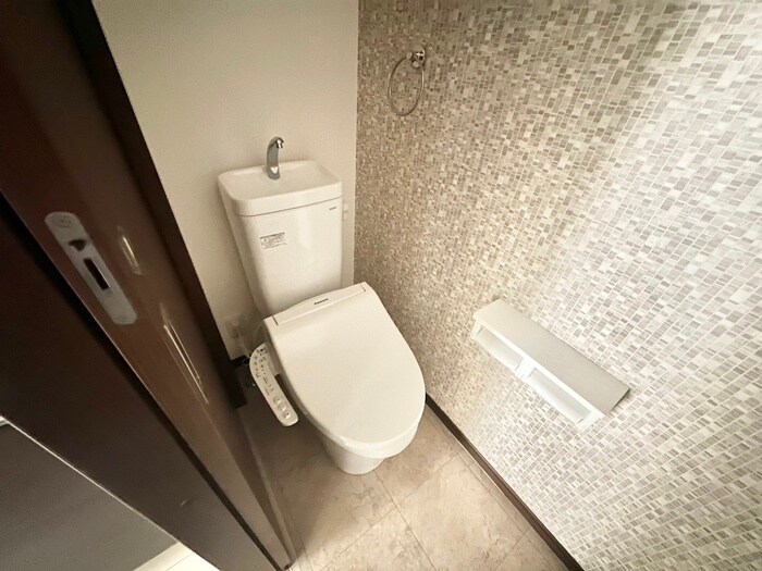 物件内観写真11　(トイレ)