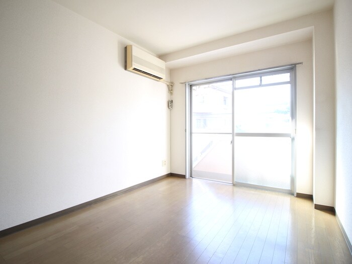 物件内観写真17　(居室)