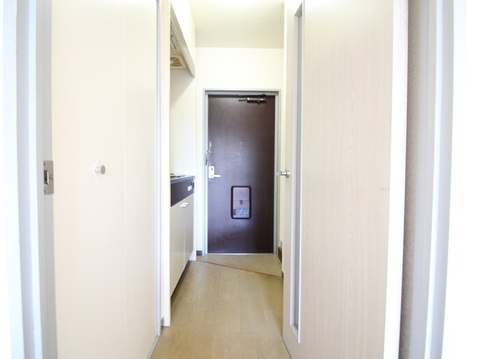 物件内観写真19　(廊下)
