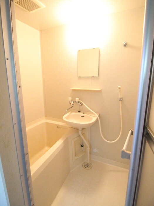 物件内観写真12　(バス／シャワールーム等)
