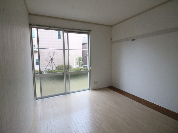 物件内観写真19　(居室)