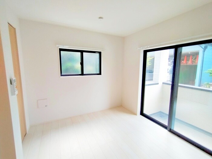 物件内観写真10　(居室)