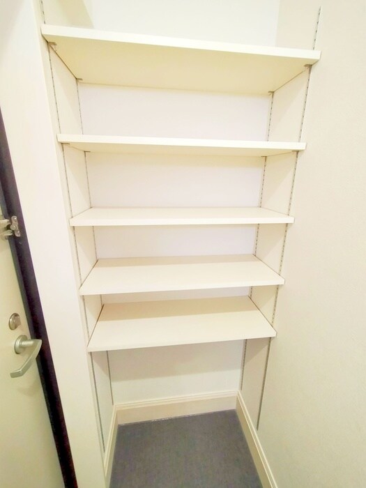 物件内観写真17　(靴箱)