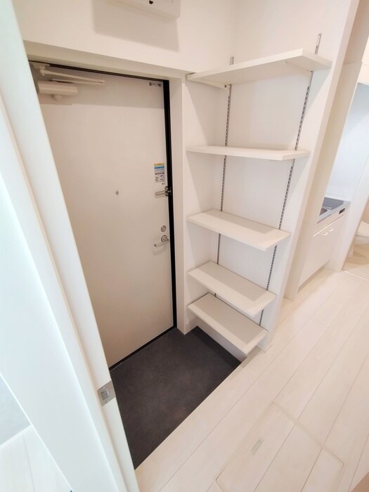 物件内観写真19　(玄関)