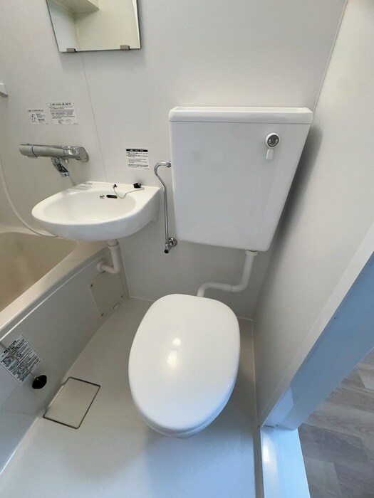 物件内観写真17　(トイレ)