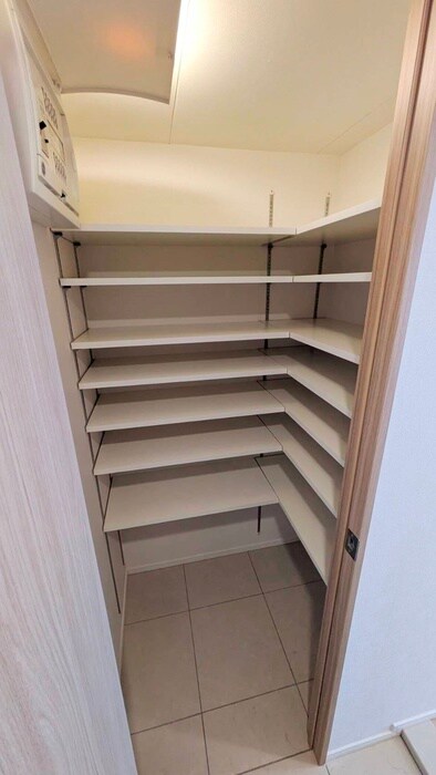 物件内観写真16　(靴箱)