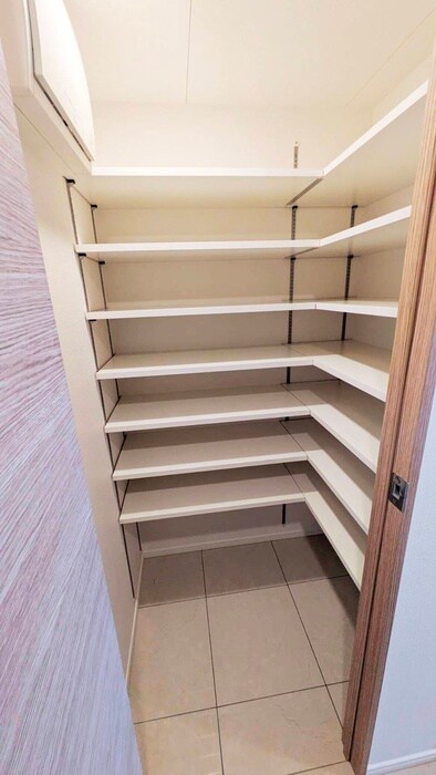 物件内観写真19　(靴箱)