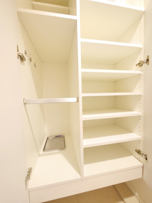 物件内観写真21　(靴箱)