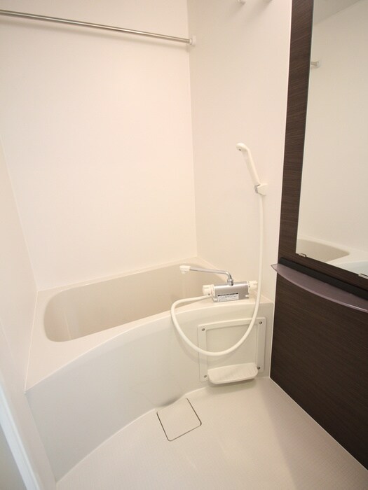 物件内観写真12　(バス／シャワールーム等)