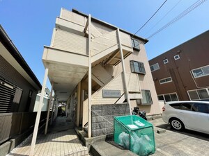 マリンハイツ八景外観写真