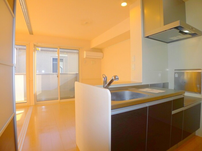 物件内観写真8　(内観写真)