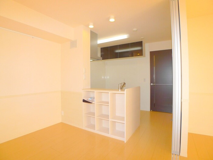 物件内観写真10　(内観写真)