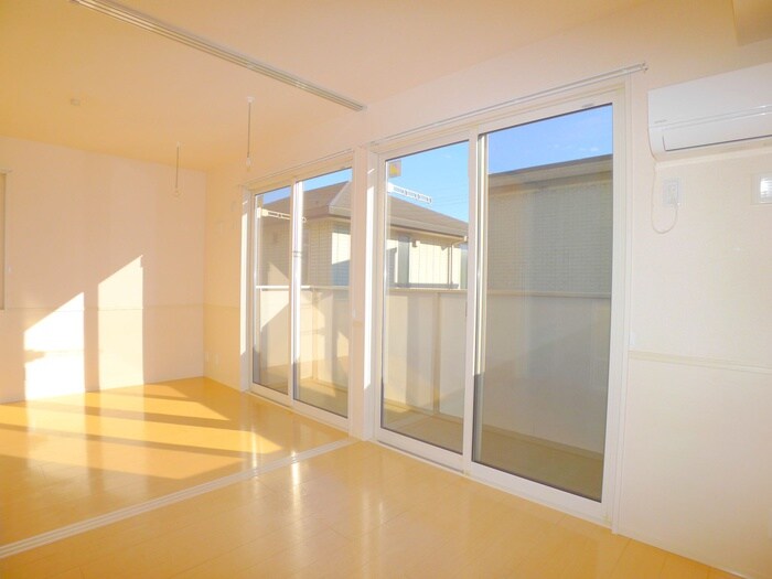 物件内観写真11　(内観写真)