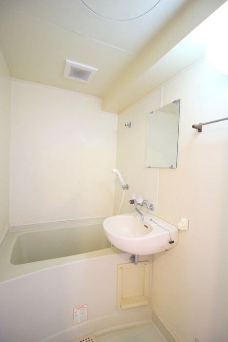 物件内観写真13　(バス／シャワールーム等)