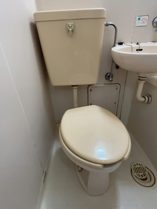 物件内観写真12　(トイレ)