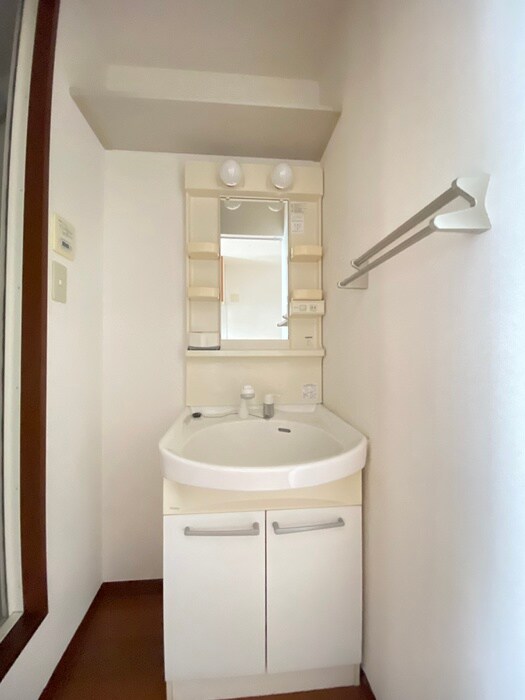 物件内観写真10　(洗面)