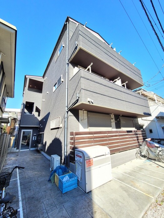 物件外観写真2　(外観写真)