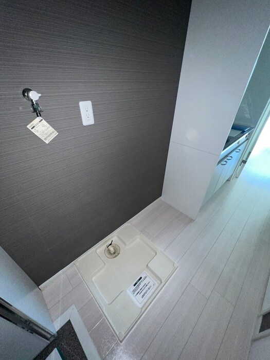 物件内観写真13　(洗濯機置場)