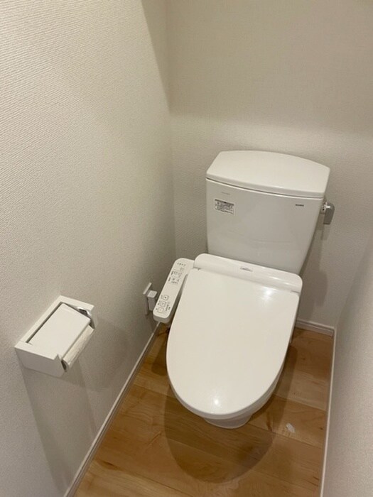 物件内観写真11　(トイレ)