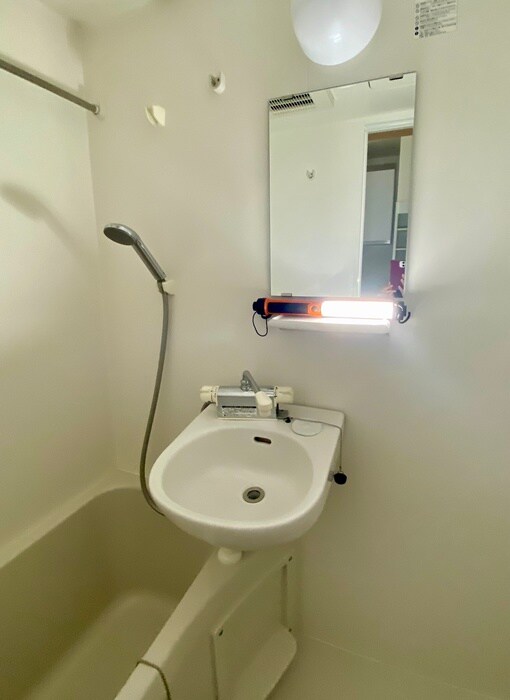 物件内観写真15　(洗面)