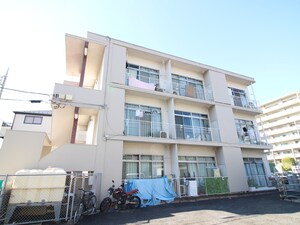 日芳マンション外観写真