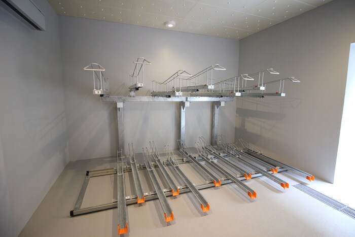 物件外観写真6　(駐輪場)