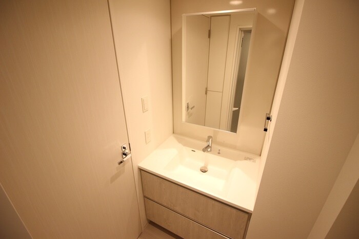 物件内観写真11　(洗面)