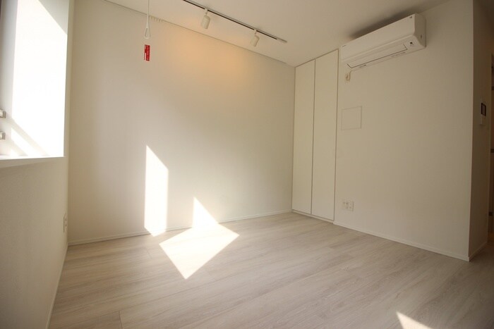 物件内観写真13　(居室)