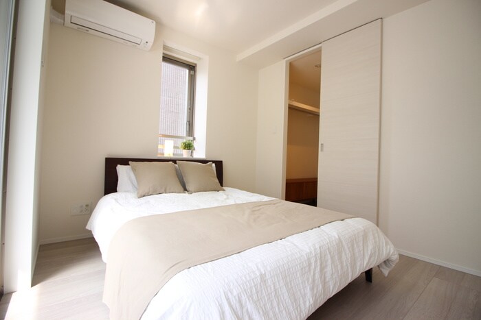 物件内観写真13　(居室)