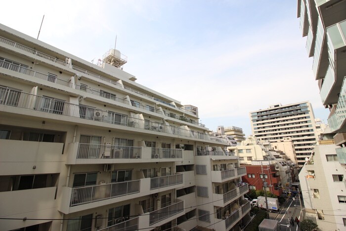 物件内観写真21　(室内からの展望)