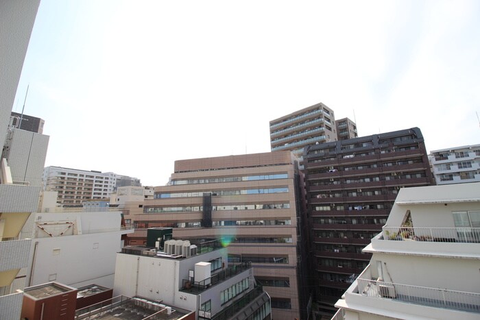 物件内観写真21　(室内からの展望)