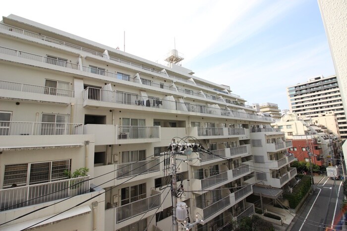 物件内観写真22　(室内からの展望)