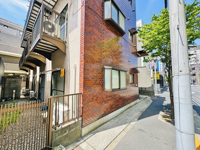 物件外観写真2　(建物設備)