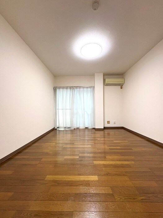 物件内観写真11　(居室)