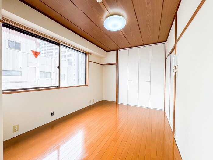 物件内観写真5　(居室)