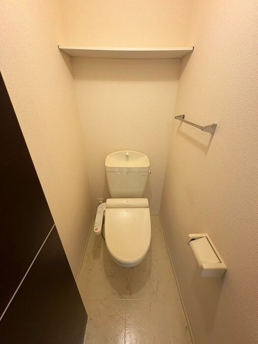 物件内観写真12　(トイレ)