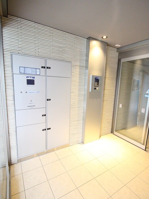 物件外観写真4　(建物設備)