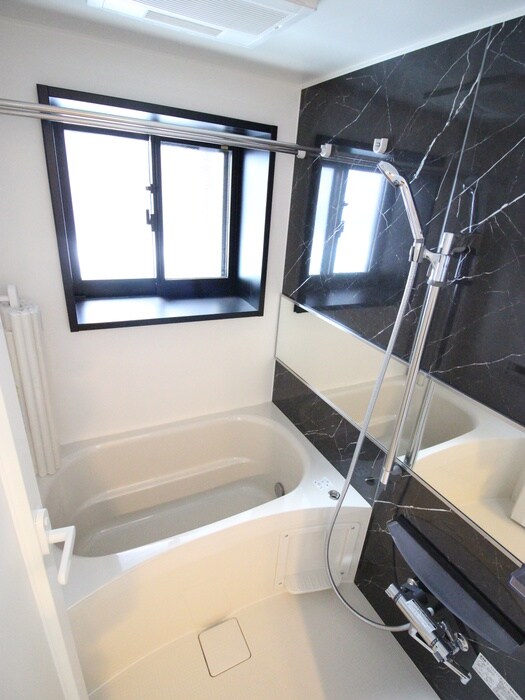 物件内観写真12　(バス／シャワールーム等)