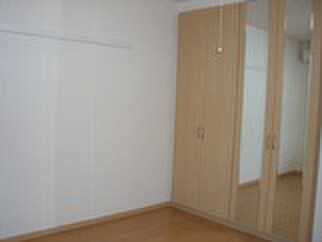 物件内観写真9　(廊下)